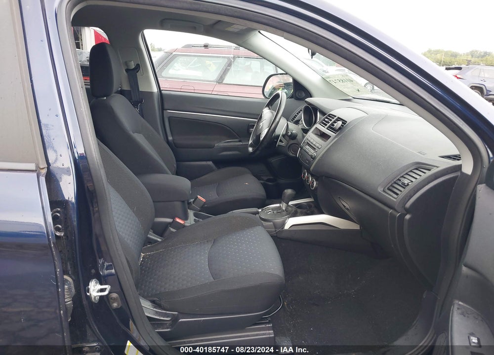 2011 MITSUBISHI OUTLANDER SPORT SE VIN: JA4AR4AU2BZ021010