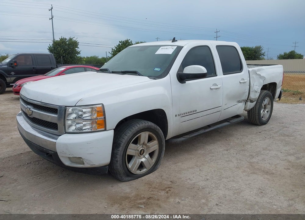 2008 CHEVROLET SILVERADO 1500 LT1 VIN: 2GCEC13J581232049