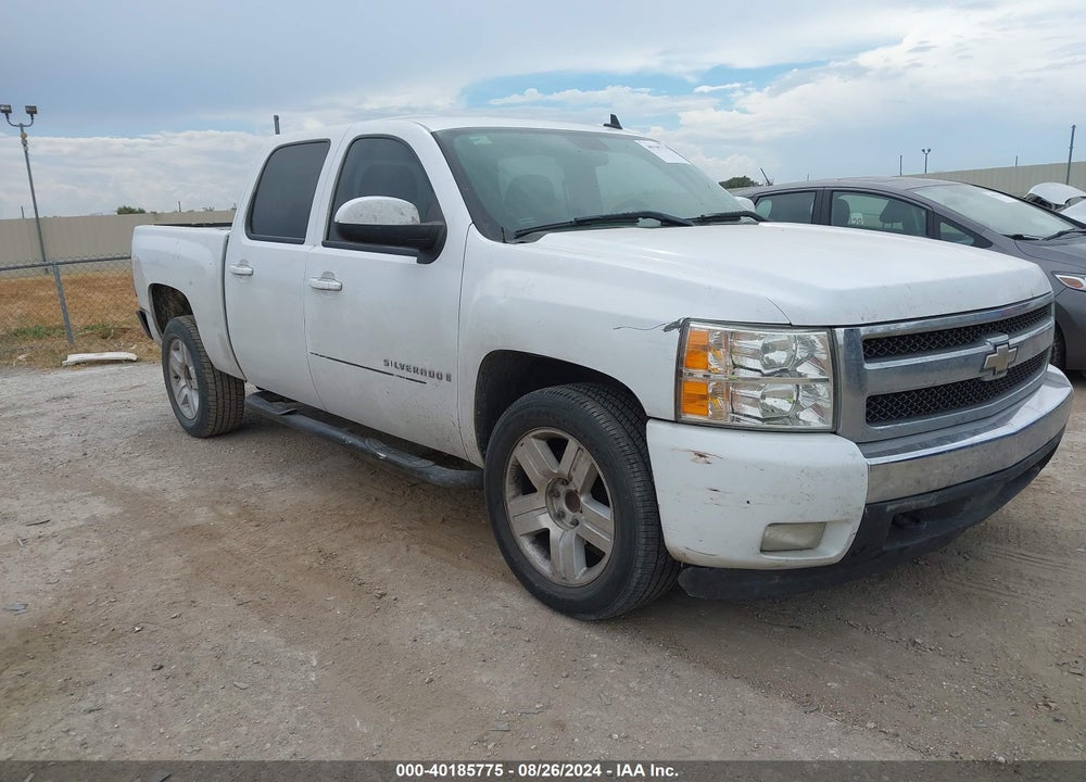 2008 CHEVROLET SILVERADO 1500 LT1 VIN: 2GCEC13J581232049
