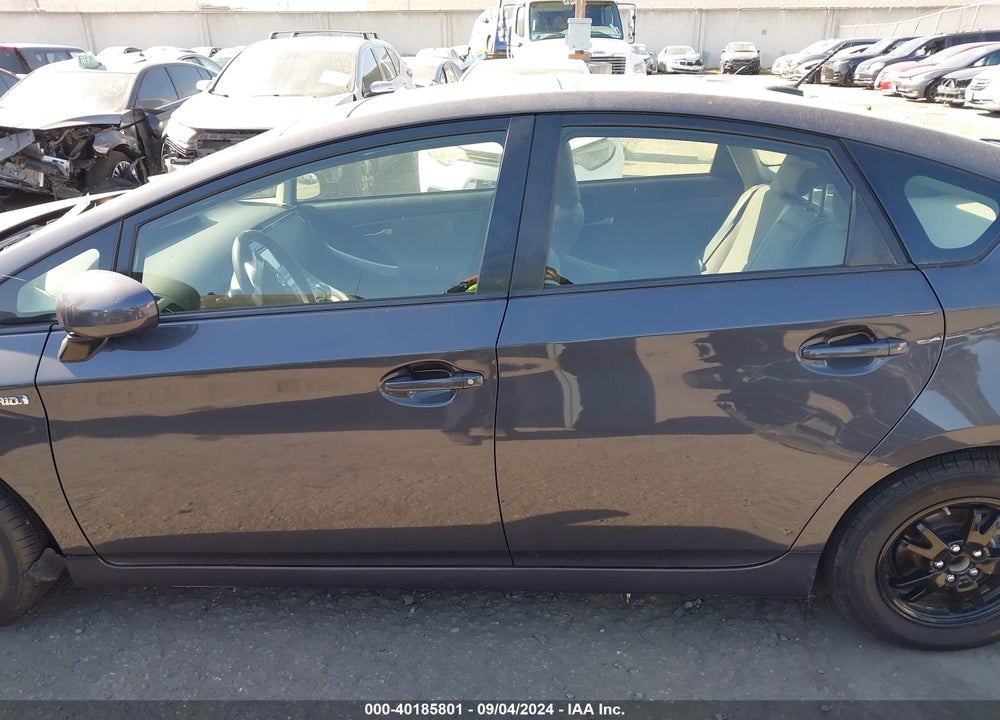 2015 TOYOTA PRIUS THREE VIN: JTDKN3DU5F1951659