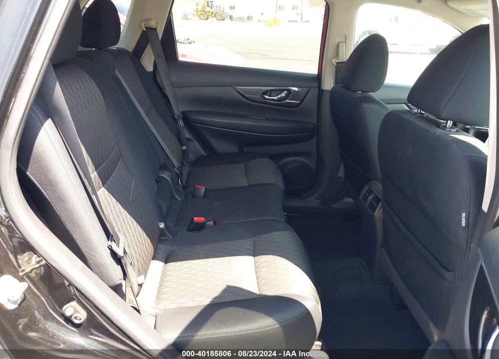 2017 NISSAN ROGUE SV VIN: 5N1AT2MT4HC892416