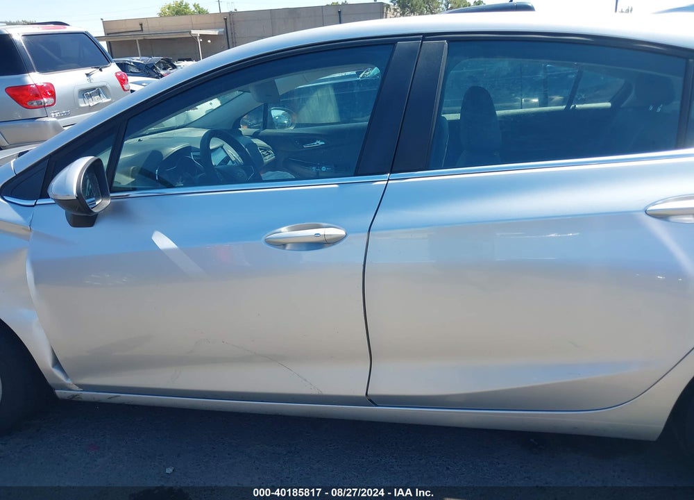 2017 CHEVROLET CRUZE LT AUTO VIN: 3G1BE6SM9HS590273