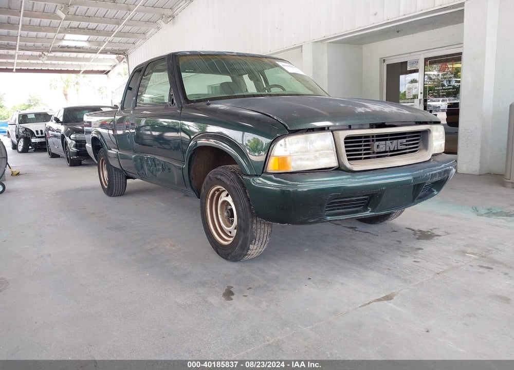 2003 GMC SONOMA SL VIN: 1GTCS19H538130691