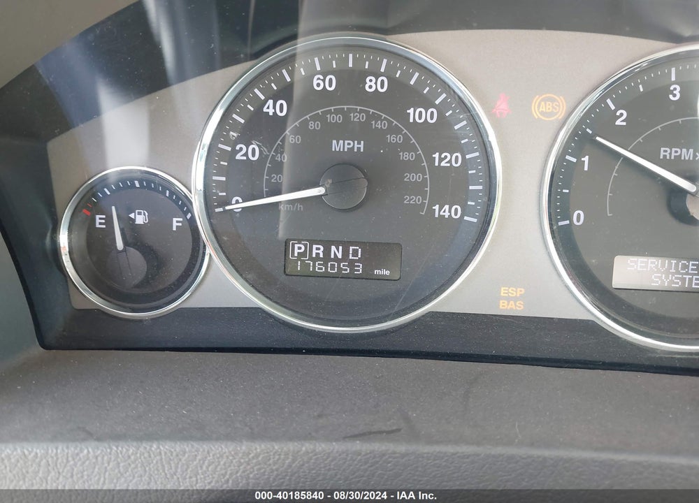 2008 JEEP GRAND CHEROKEE OVERLAND VIN: 1J8HR68218C174440