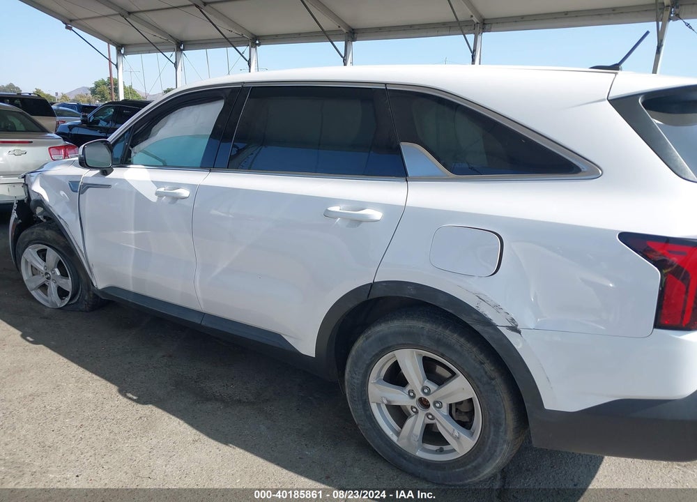 2021 KIA SORENTO LX VIN: 5XYRGDLC1MG030723