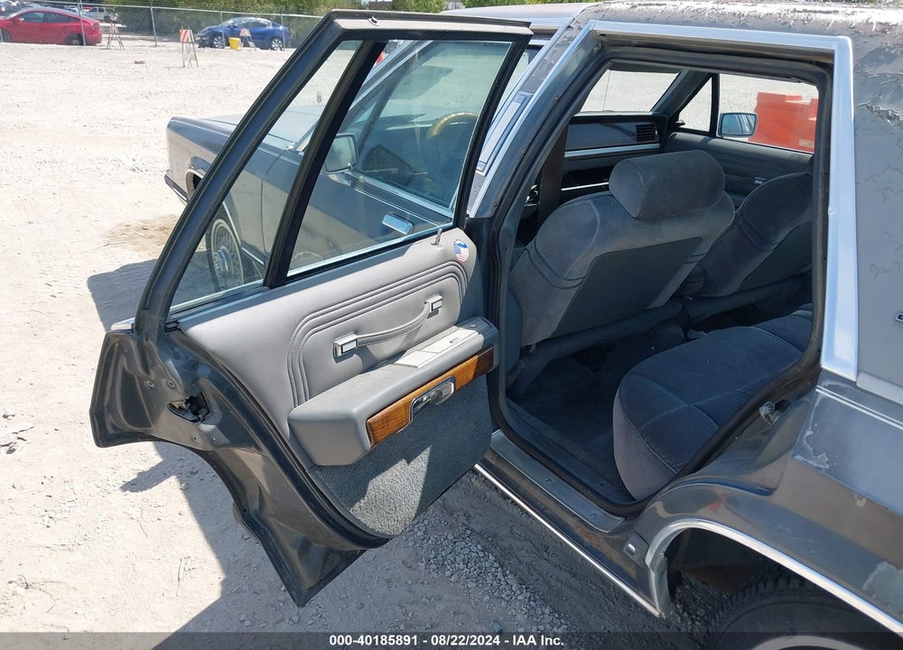 1988 MERCURY GRAND MARQUIS GS VIN: 2MEBM74F5JX697462