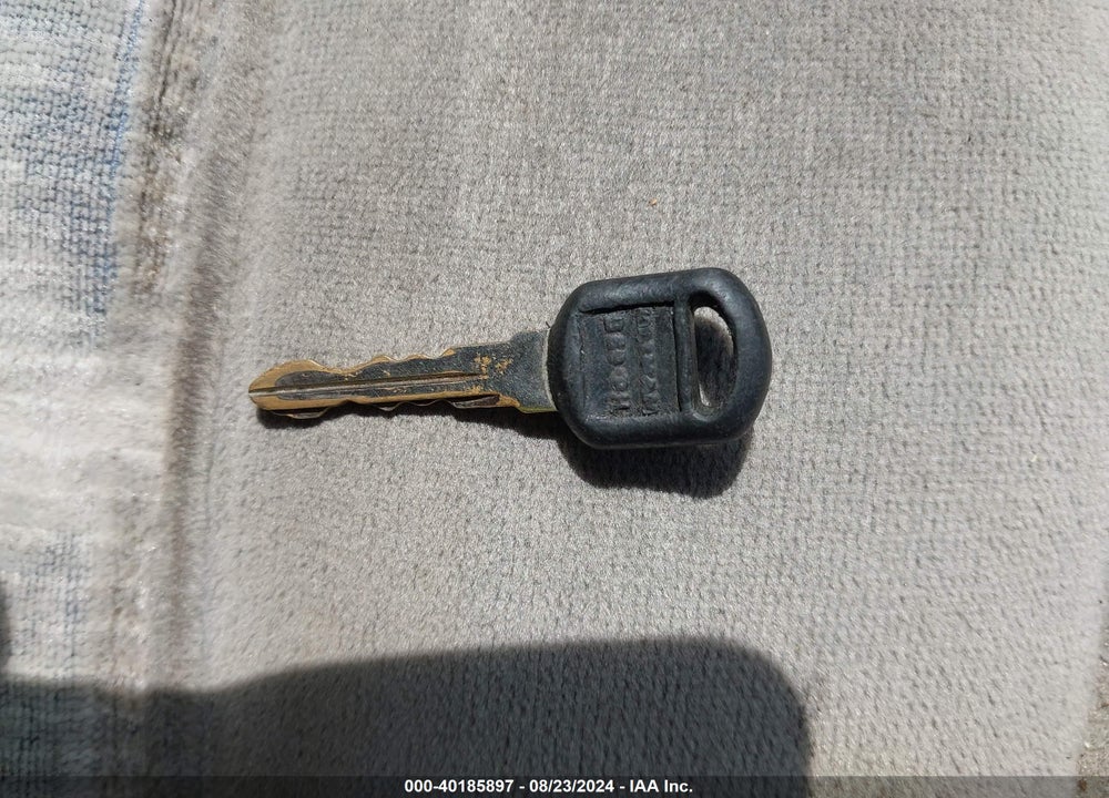 1995 CHEVROLET GMT-400 C2500 VIN: 1GCGC24K8SE175163