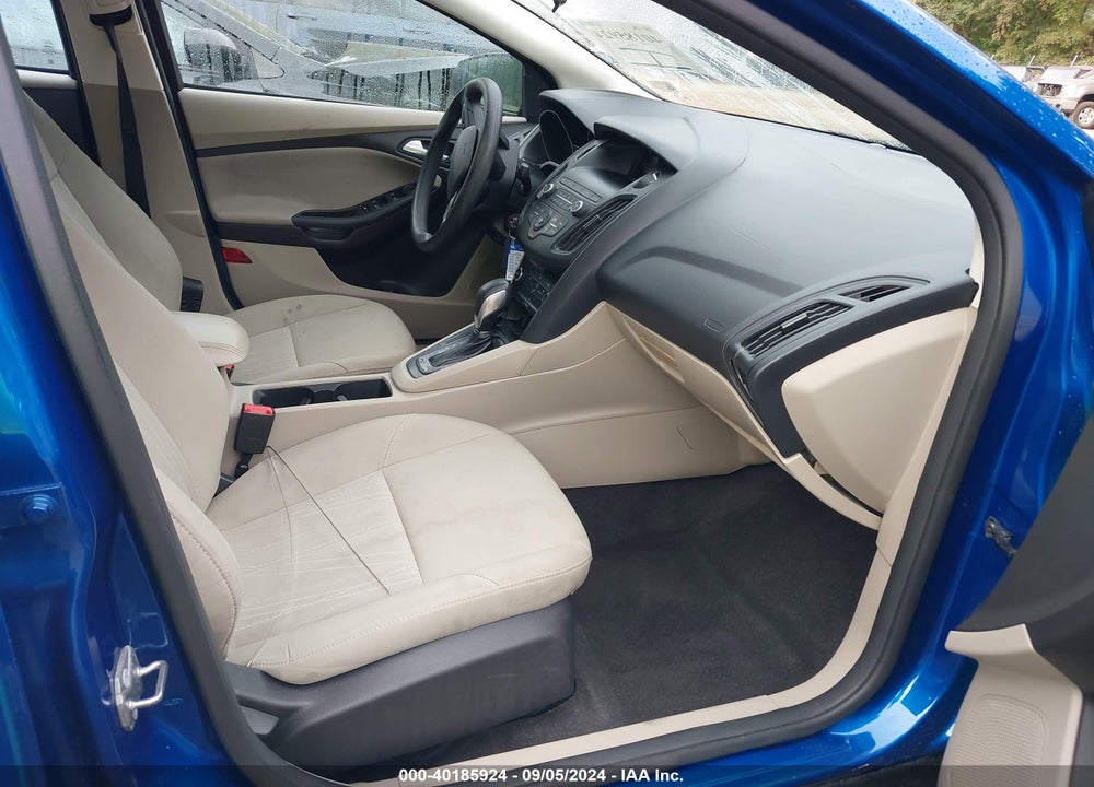 2018 FORD FOCUS SE VIN: 1FADP3F28JL202436