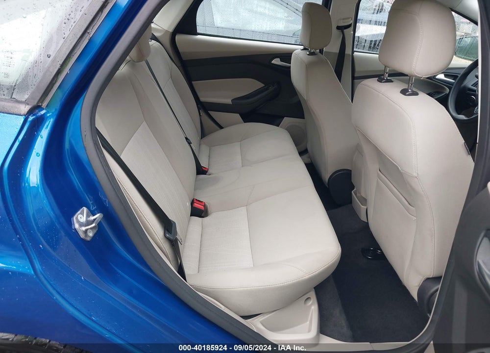 2018 FORD FOCUS SE VIN: 1FADP3F28JL202436