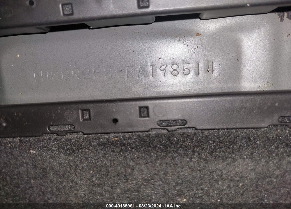 2015 HONDA ACCORD EX-L VIN: 1HGCR2F89FA198514