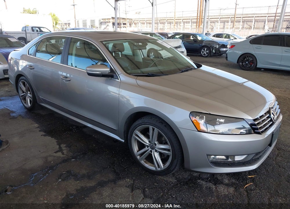 2014 VOLKSWAGEN PASSAT 1.8T SEL PREMIUM VIN: 1VWCT7A36EC020200