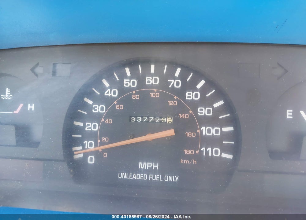 1990 TOYOTA PICKUP 1/2 TON SHORT WHEELBASE VIN: JT4RN81A1L0045418