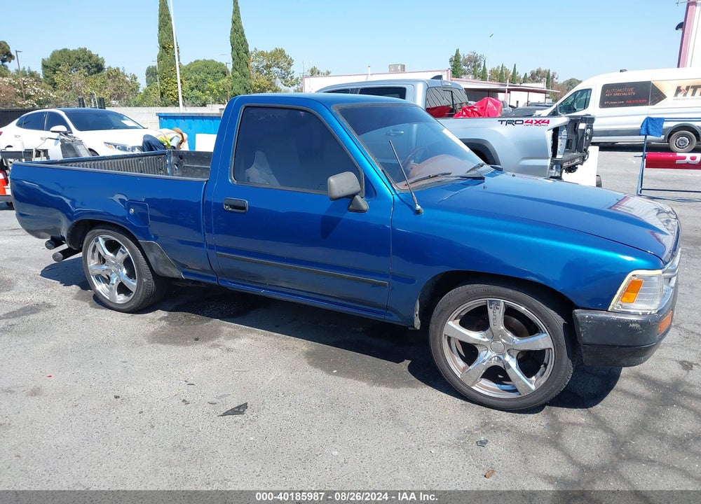 1990 TOYOTA PICKUP 1/2 TON SHORT WHEELBASE VIN: JT4RN81A1L0045418