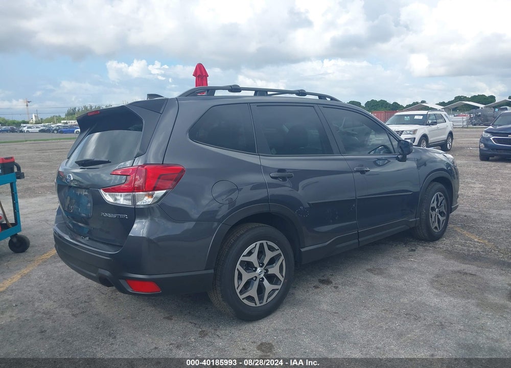 2024 SUBARU FORESTER PREMIUM VIN: JF2SKADC3RH426813
