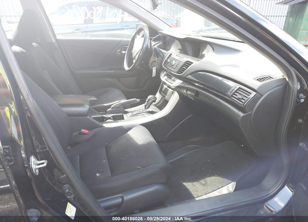2015 HONDA ACCORD SPORT VIN: 1HGCR2F53FA069187