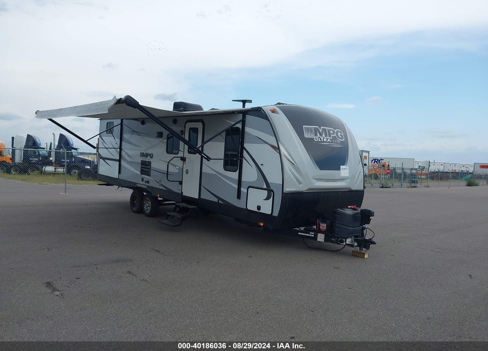 2018 CRUISER 2750BH VIN: 5RXHB3324J2383942