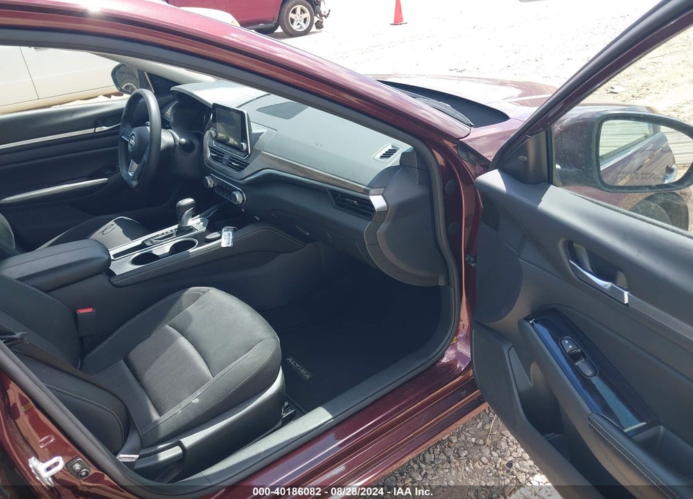 2023 NISSAN ALTIMA SV FWD VIN: 1N4BL4DV4PN343555