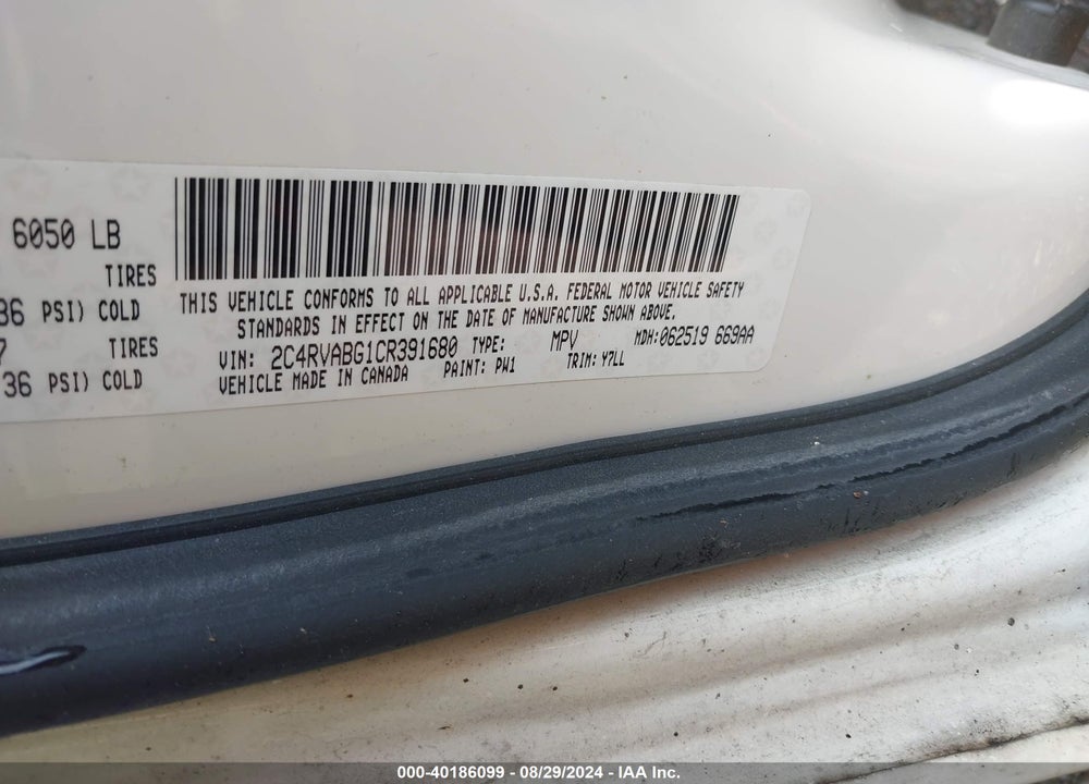 2012 VOLKSWAGEN ROUTAN SE VIN: 2C4RVABG1CR391680