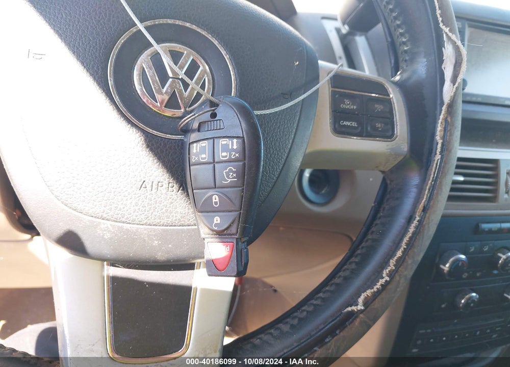 2012 VOLKSWAGEN ROUTAN SE VIN: 2C4RVABG1CR391680