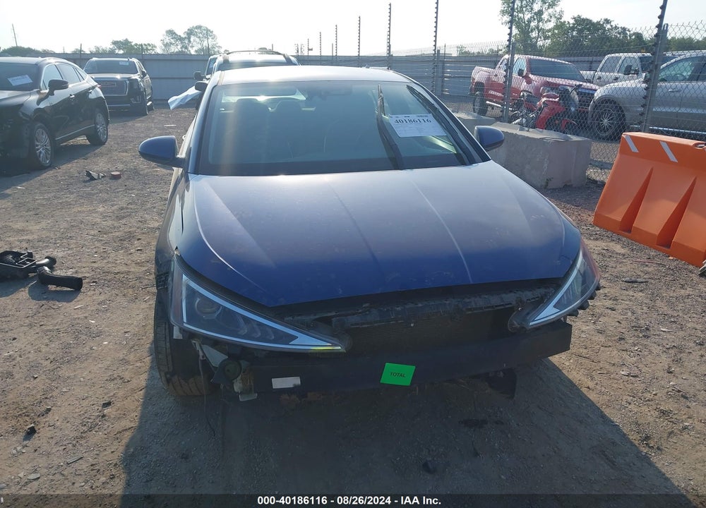 2019 HYUNDAI ELANTRA SEL VIN: 5NPD84LF7KH471618