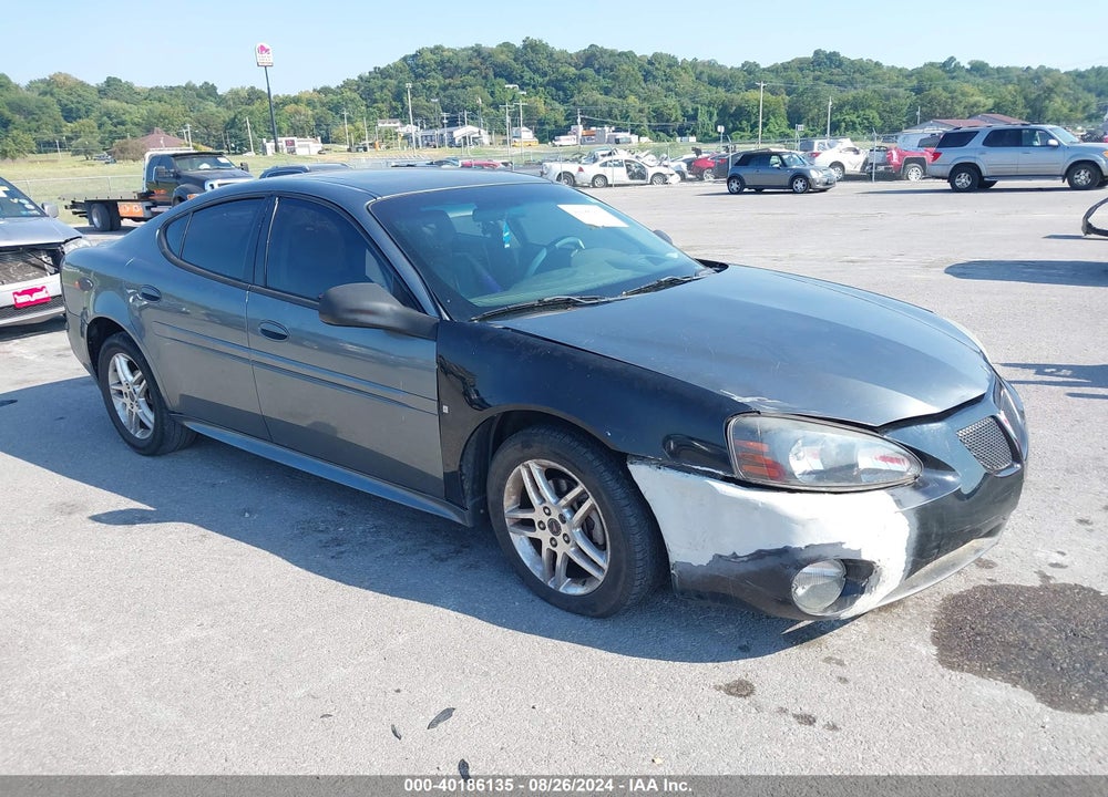 2004 PONTIAC GRAND PRIX GT2 VIN: 2G2WS522741285570