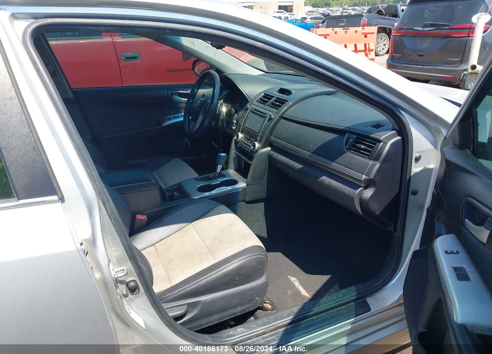2014 TOYOTA CAMRY SE VIN: 4T1BF1FK0EU749866