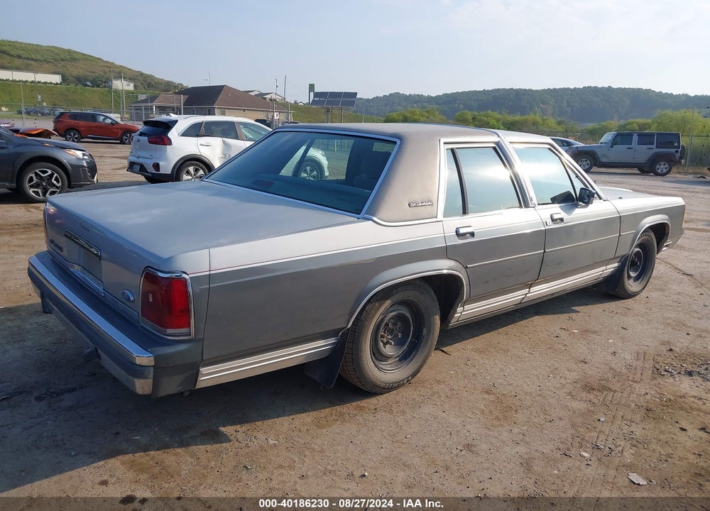1988 FORD CROWN VICTORIA LX VIN: 2FABP74F2JX210068