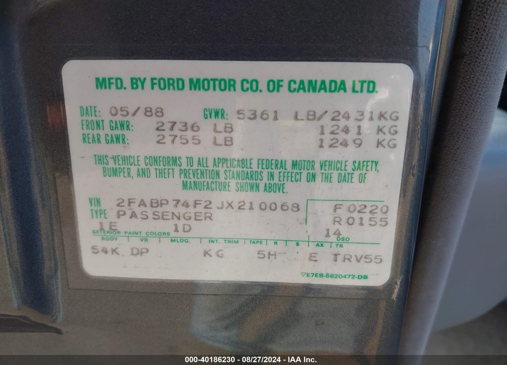 1988 FORD CROWN VICTORIA LX VIN: 2FABP74F2JX210068