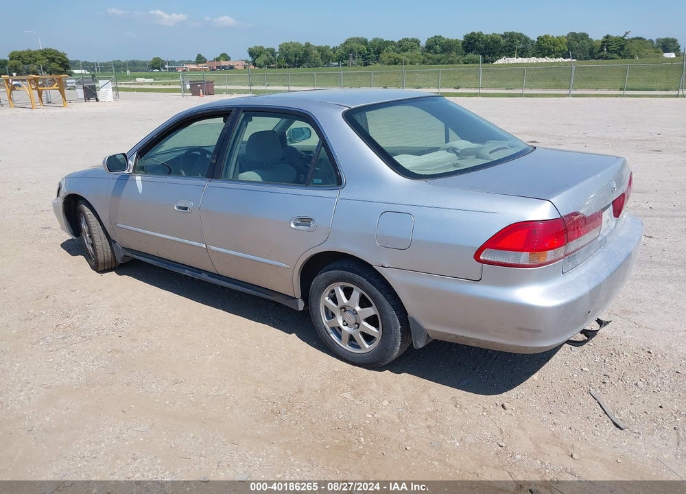 2002 HONDA ACCORD 2.3 SE VIN: JHMCG56712C003631