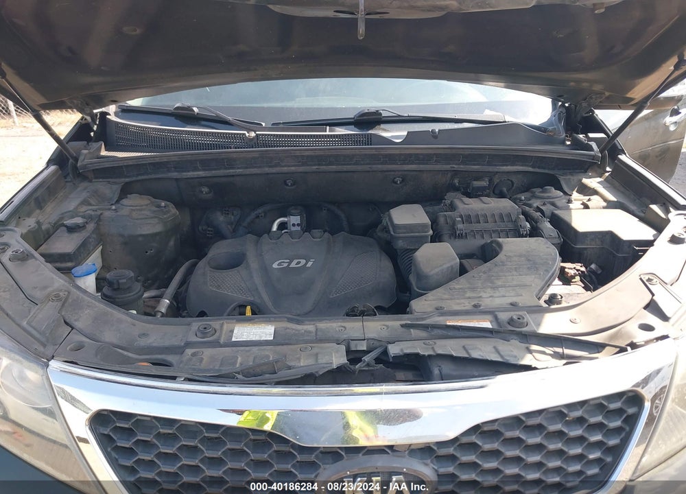 2012 KIA SORENTO LX VIN: 5XYKT3A60CG194743