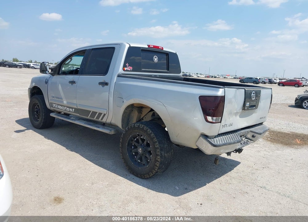 2011 NISSAN TITAN SV VIN: 1N6BA0EK8BN319939