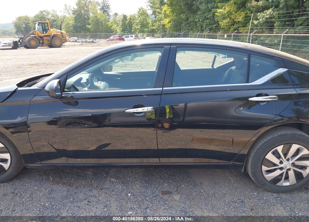 2022 NISSAN ALTIMA S FWD VIN: 1N4BL4BV4NN300074