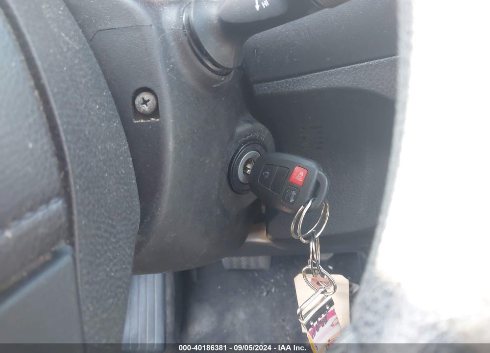 2015 TOYOTA COROLLA LE VIN: 2T1BURHE9FC376857