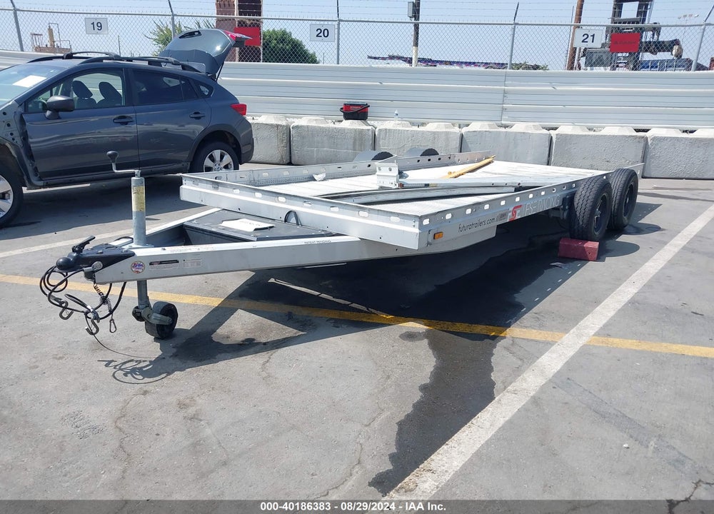2021 FUTURA TRAILERS LIMI 24.4 CAR HAULER TRAI VIN: 6ZFF1A6T4MA001436