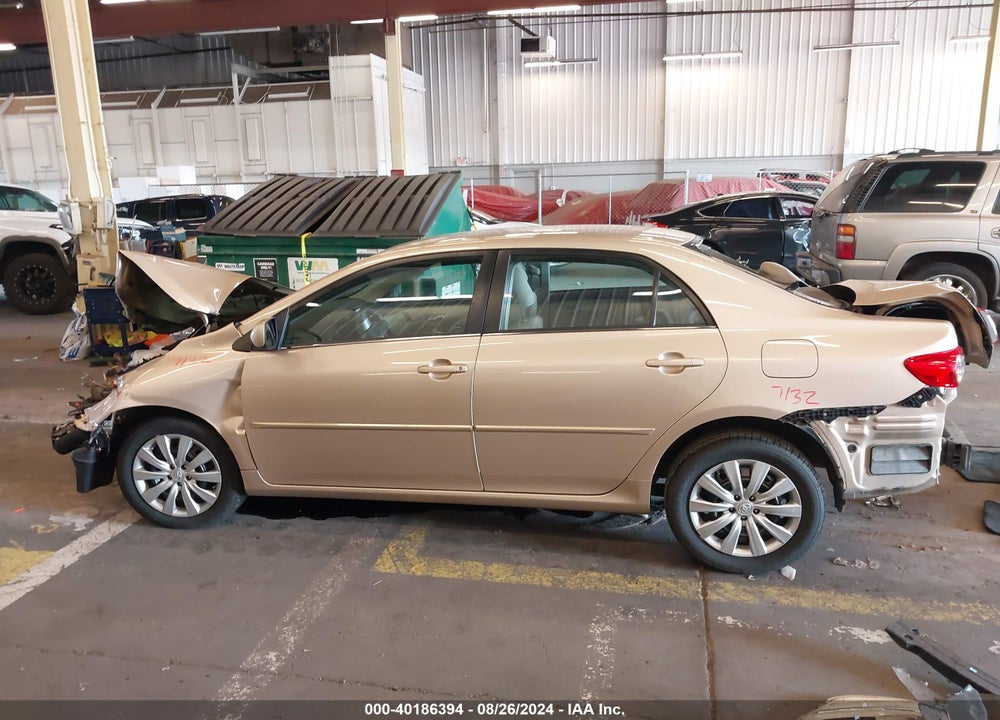 2013 TOYOTA COROLLA LE VIN: 2T1BU4EE9DC925395