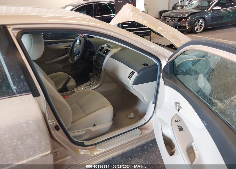 2013 TOYOTA COROLLA LE VIN: 2T1BU4EE9DC925395