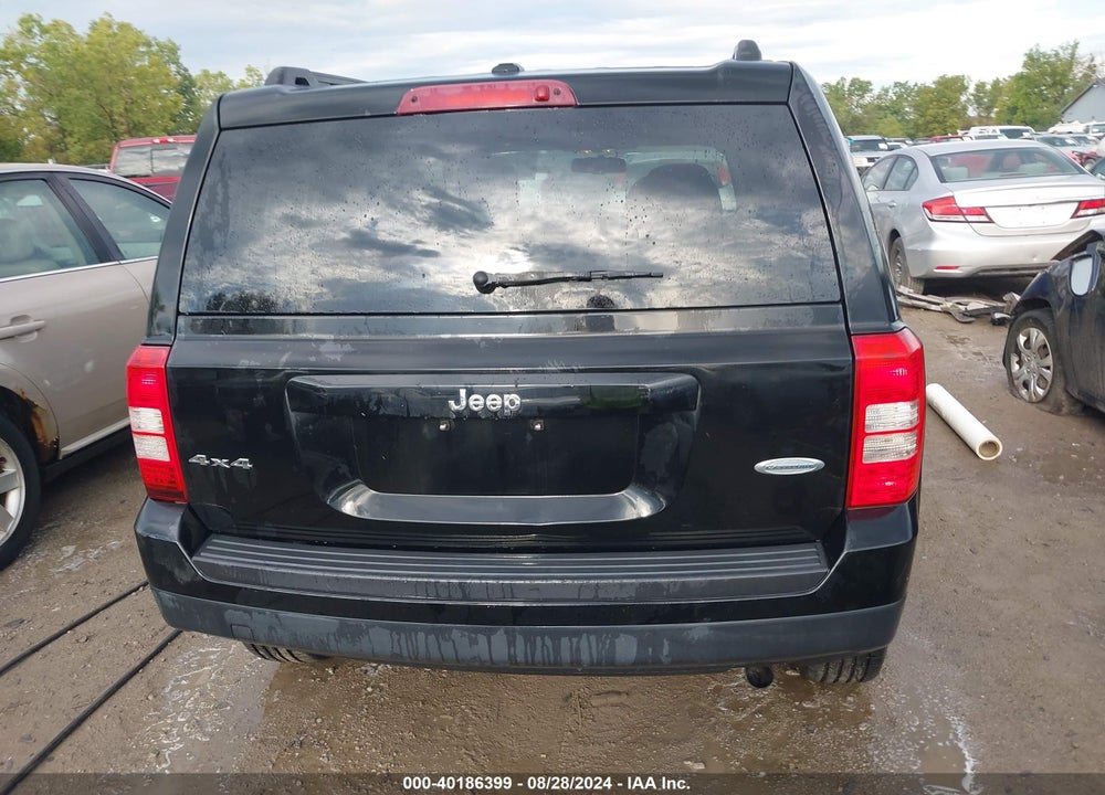 2014 JEEP PATRIOT LATITUDE VIN: 1C4NJRFB0ED734590