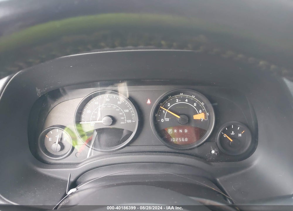 2014 JEEP PATRIOT LATITUDE VIN: 1C4NJRFB0ED734590