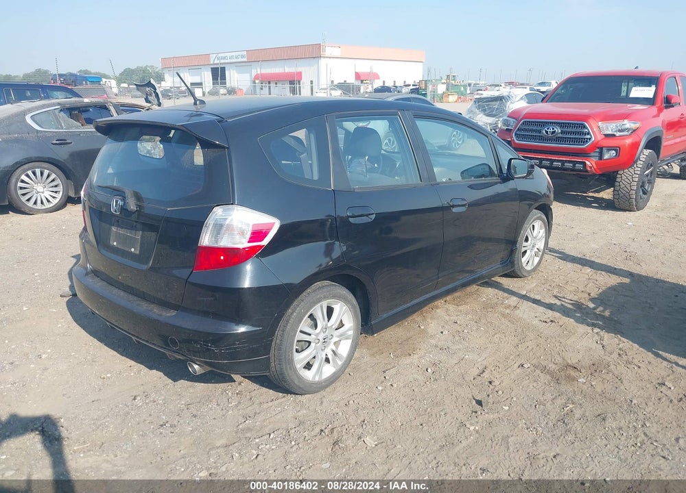 2010 HONDA FIT SPORT VIN: JHMGE8H41AC028765