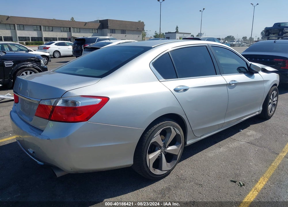 2015 HONDA ACCORD LX VIN: 1HGCR2F3XFA157541