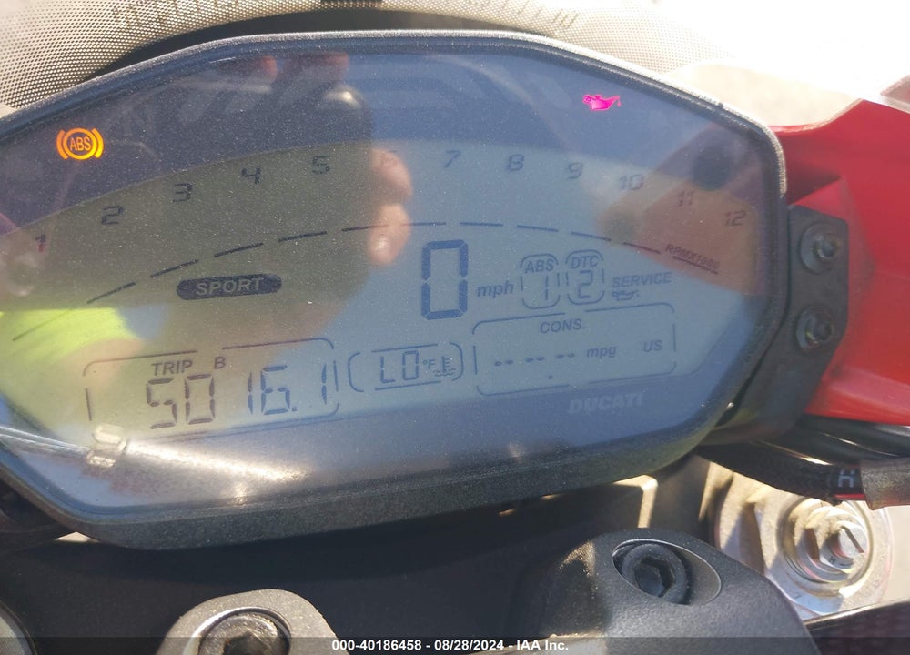 2015 DUCATI MONSTER 821 VIN: ZDM1RBTS2FB015832