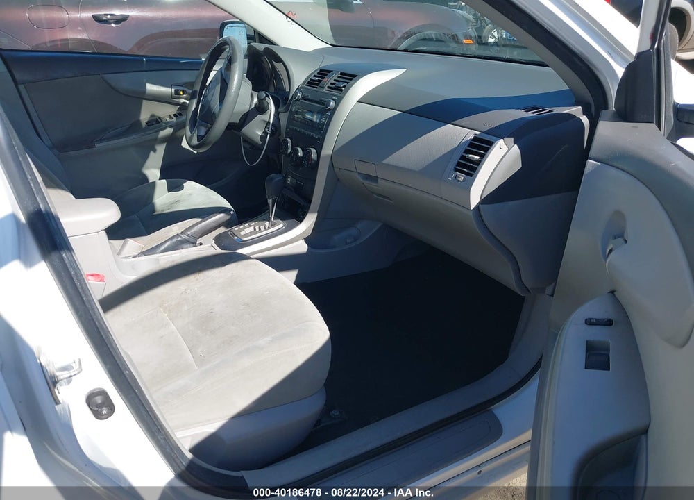 2010 TOYOTA COROLLA LE VIN: 1NXBU4EEXAZ256824