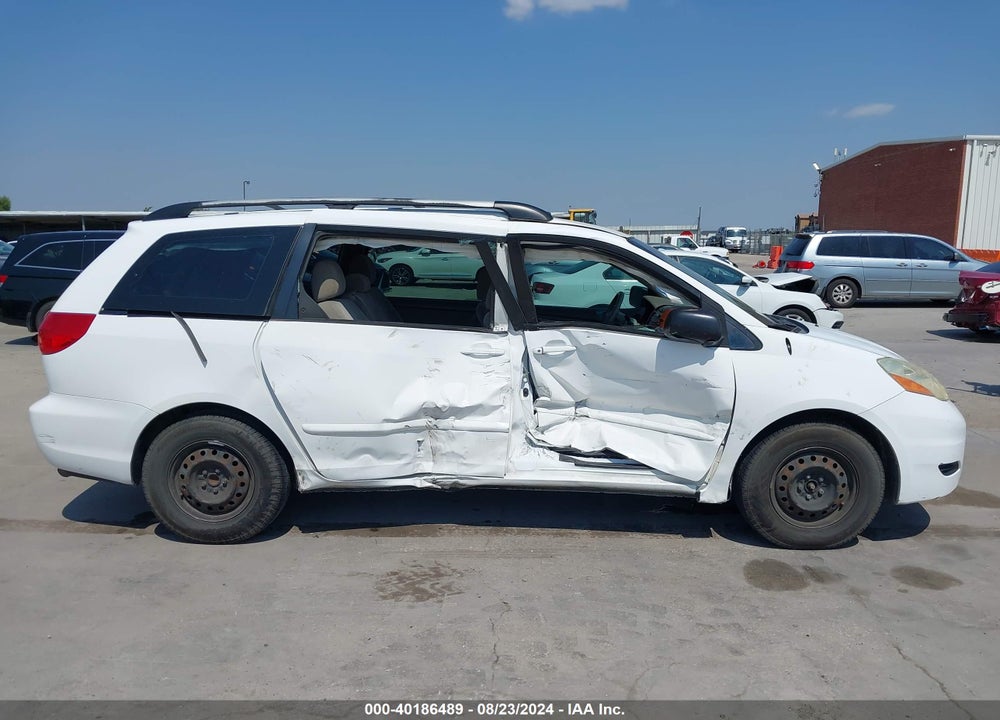 2009 TOYOTA SIENNA CE VIN: 5TDZK23C29S257514