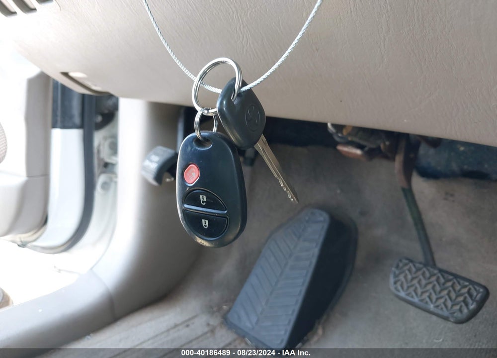 2009 TOYOTA SIENNA CE VIN: 5TDZK23C29S257514