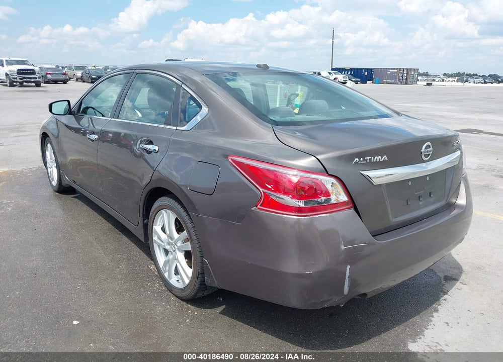 2013 NISSAN ALTIMA 3.5 SV VIN: 1N4BL3AP1DN442278