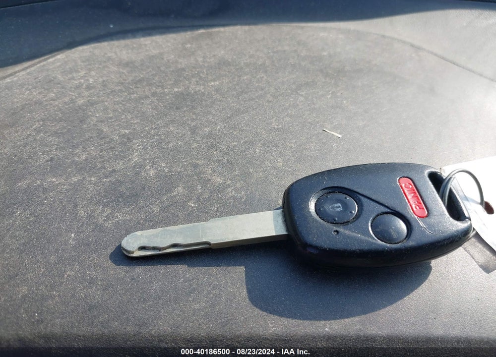 2010 HONDA CIVIC LX VIN: 19XFA1F55AE067878