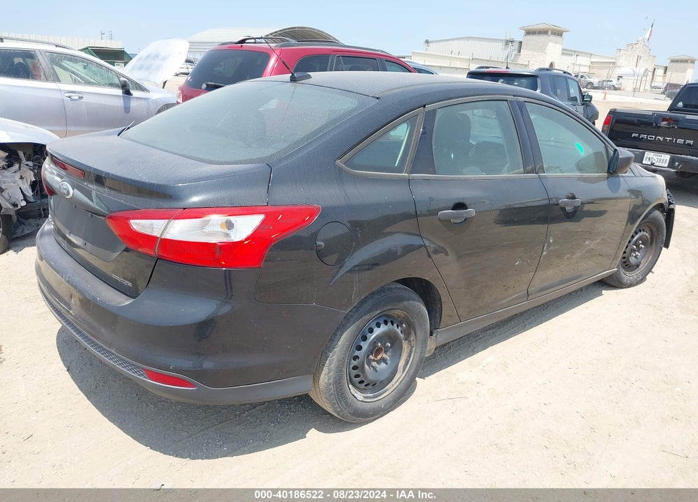 2013 FORD FOCUS VIN: 1FADP3E29DL189198