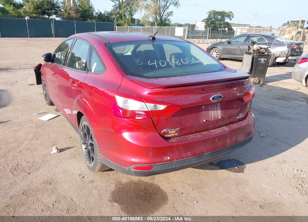 2014 FORD FOCUS SE VIN: 1FADP3F26EL107833