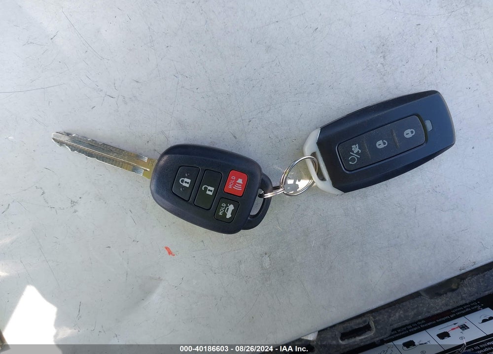 2019 TOYOTA COROLLA LE VIN: 2T1BURHE9KC130403