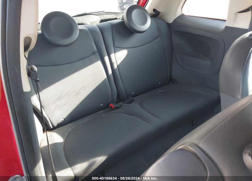 2013 FIAT 500 POP VIN: 3C3CFFAR6DT623373